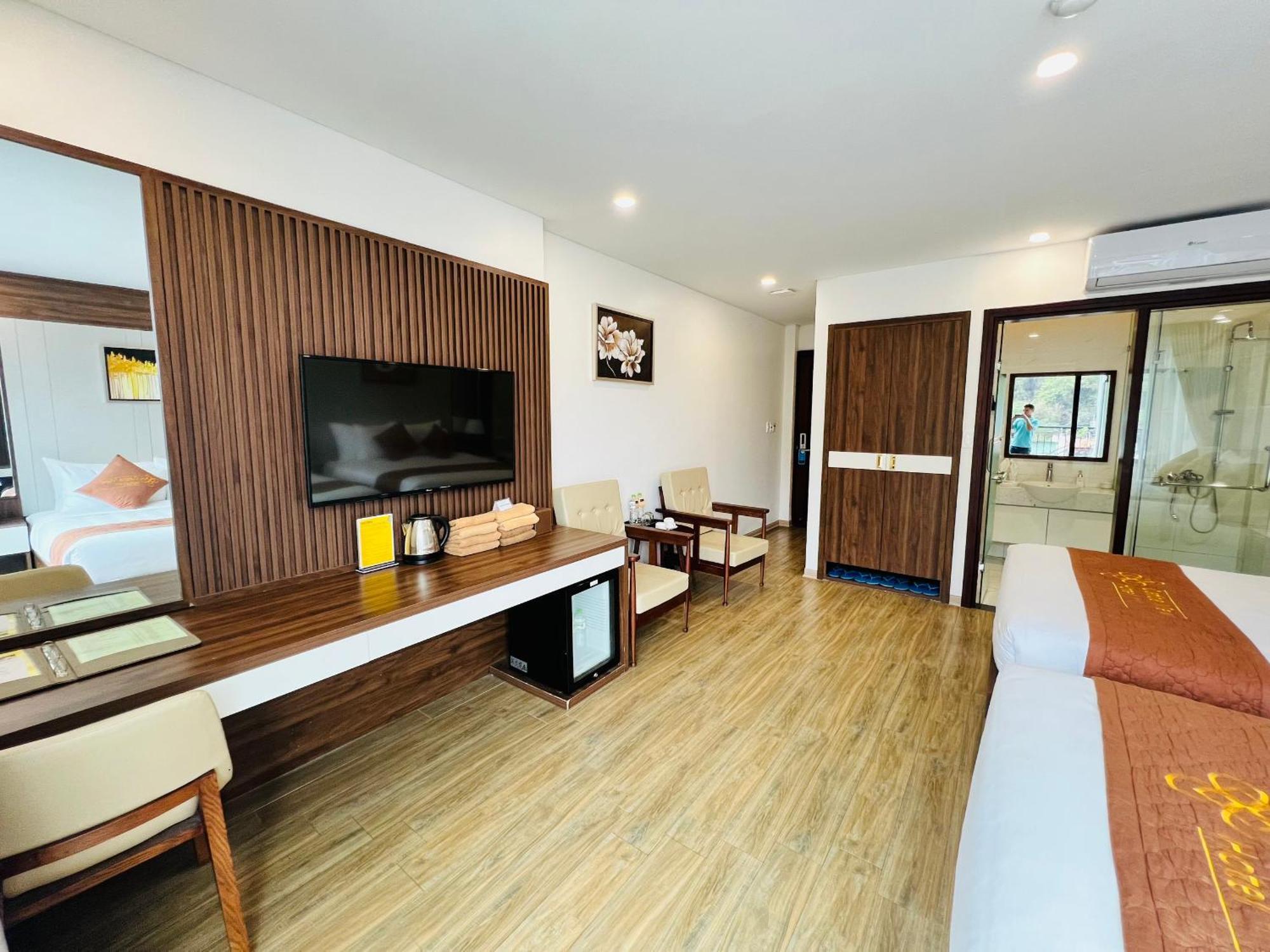 Catba View Hotel Dong Khe Sau Exteriör bild